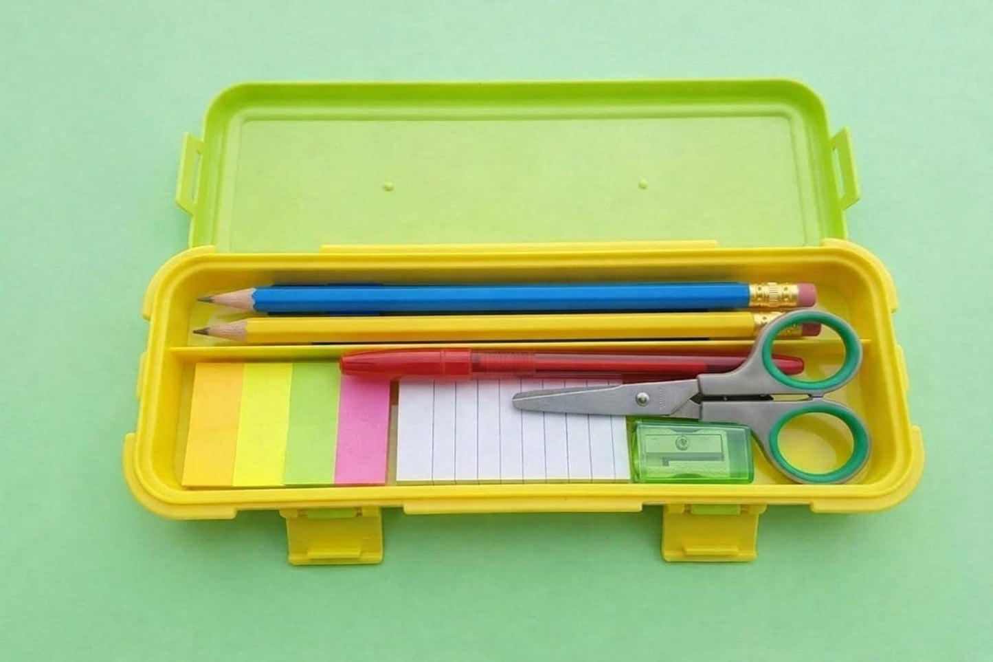 Plastic Pencil Box for Kids, Durable School Stationery Organizer with Spacious Compartments, Lightweight Design, Secure Closure, Attractive Colors, Easy to Carry, Ideal for Students, Office Use, Art Supplies, Travel, Classroom, Storage, Multipurpose Case