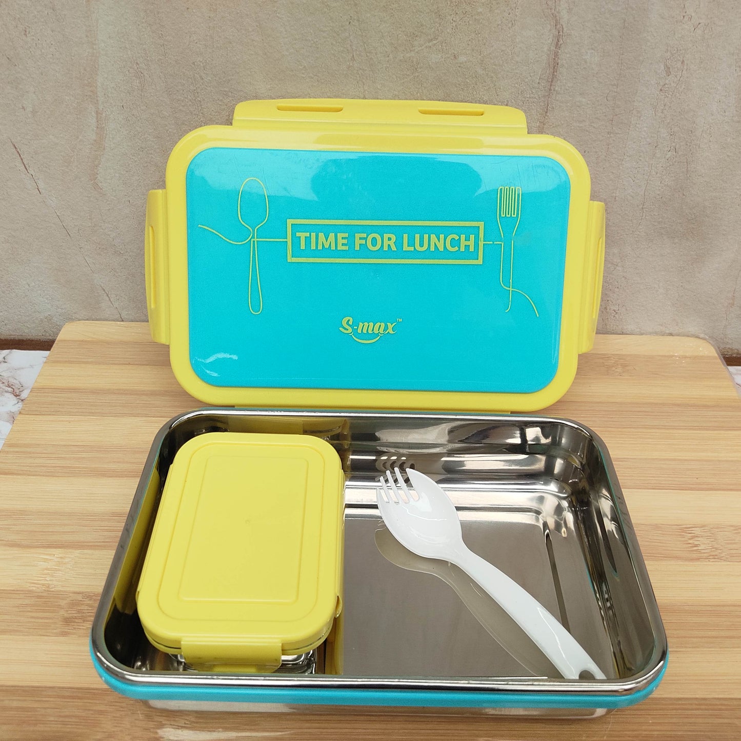 LUNCH BOX