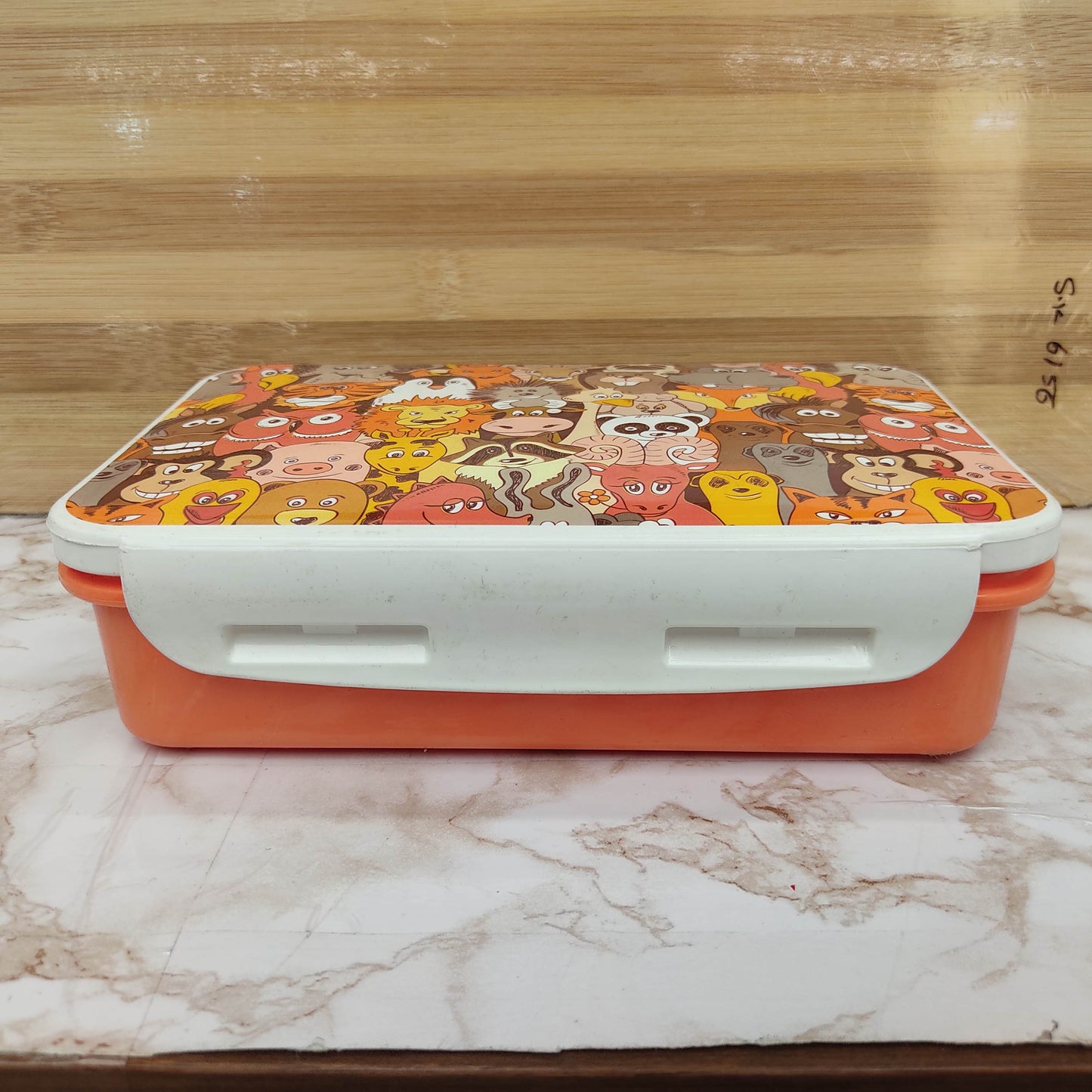 Plastic Lunch Box for everyday use. Made from durable, lightweight lunch box keeps meals organized , reusable, and simple to clean daily.