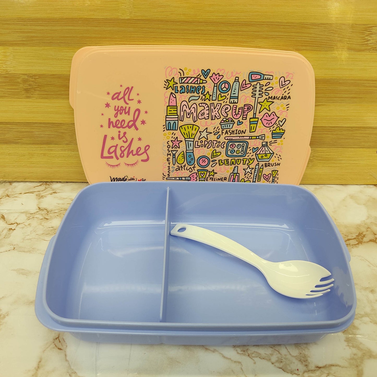 Plastic Lunch Box with Spoon Leak-Resistant Food Storage Container for Office, School and Travel Easy to Clean Locking Lid, Kids and Adults, Ideal for Snacks, Lunches and Fresh Homemade Meals with Convenient Portion Control and Organization