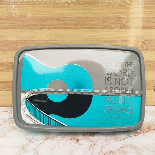 Durable Plastic Lunch Box with Secure Locking Lid, Leak Resistant Design, Spacious Compartments, Food Safe Material, Lightweight and Portable for School, Office, Travel, and Daily Use. Easy to Clean